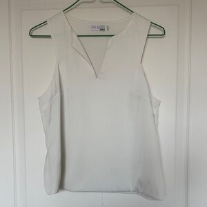White Sleeveless blouse